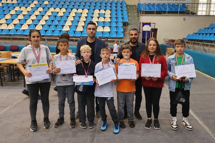 İpsalalı öğrenciler ‘Akıl ve Zekâ Oyunları’nda derece yaptı