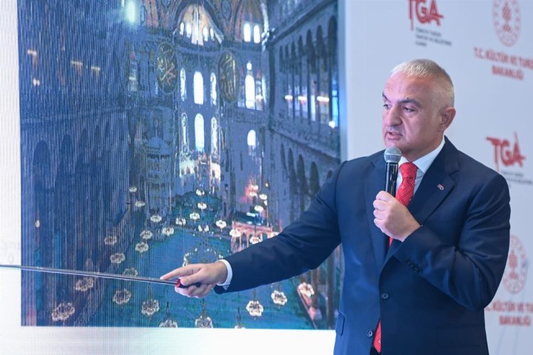 Ayasofya’da ‘yeni’ dönem… Yabancıya ücretli, vatandaşa bedava!
