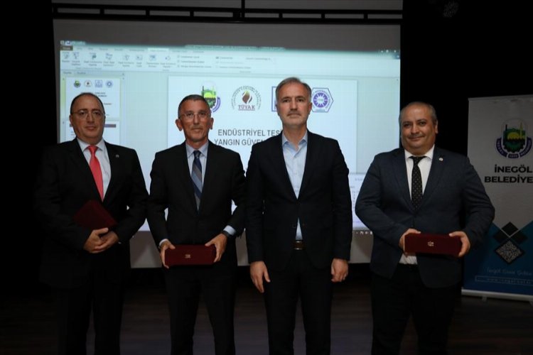 Bursa İnegöl’de ‘endüstriyel tesislerde yangın güvenliği’ konuşuldu