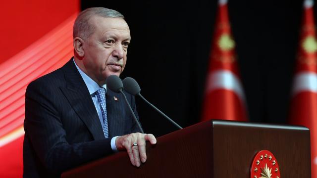 Cumhurbaşkanı Erdoğan, Stratejik İletişim Zirvesi’ne mesaj gönderdi