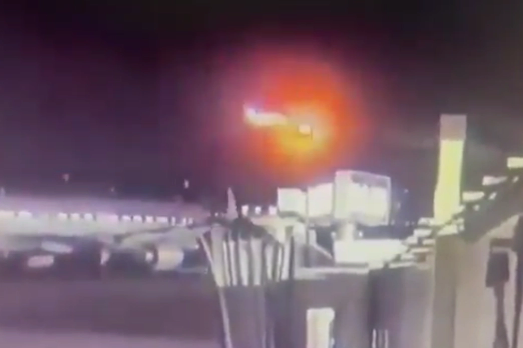 ABD’de ‘hava’ kazası! Uçak ile helikopter çarpıştı!