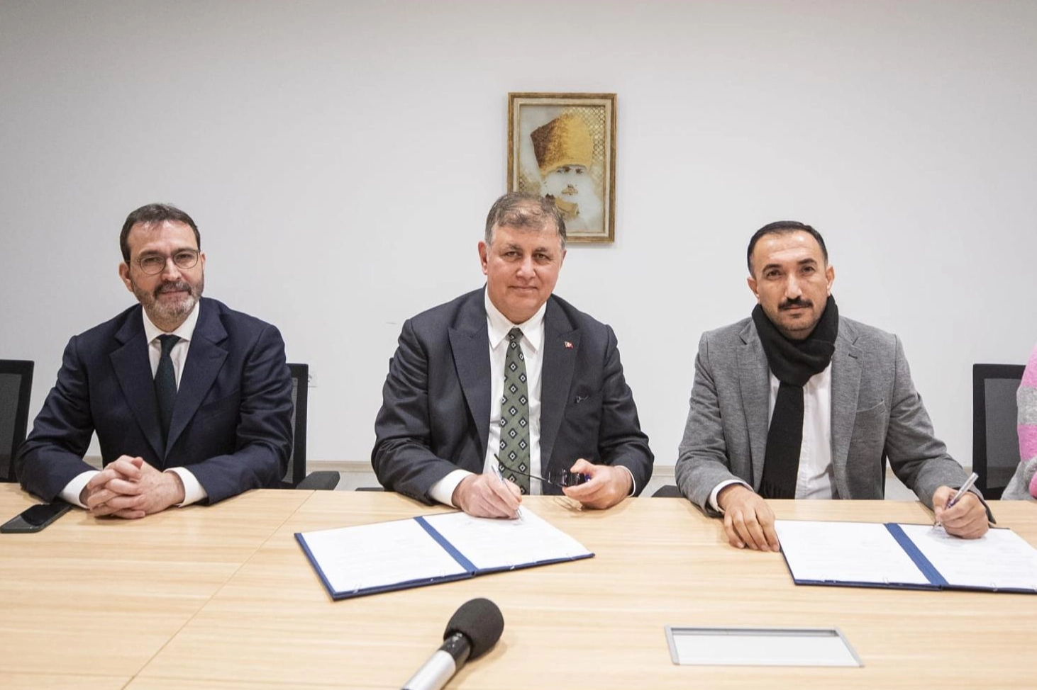 İzmir’de ‘Sosyal Denge’ye yüzde 18’lik ek protokol