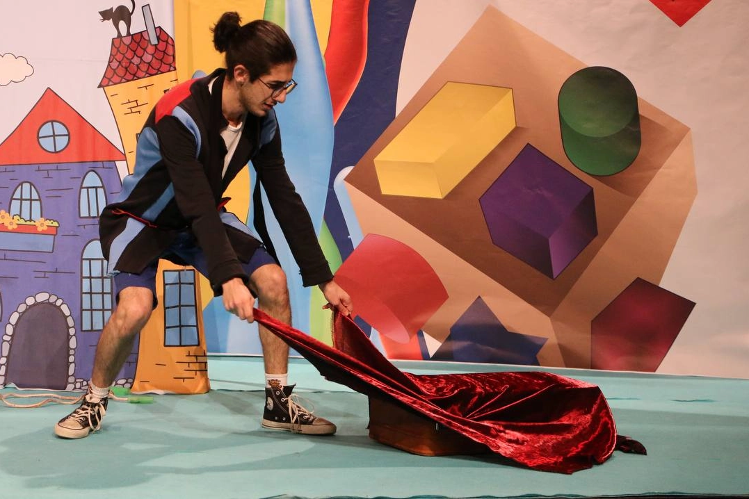 Sakarya’da gizemli bavul oyunu keyifli anlar yaşattı