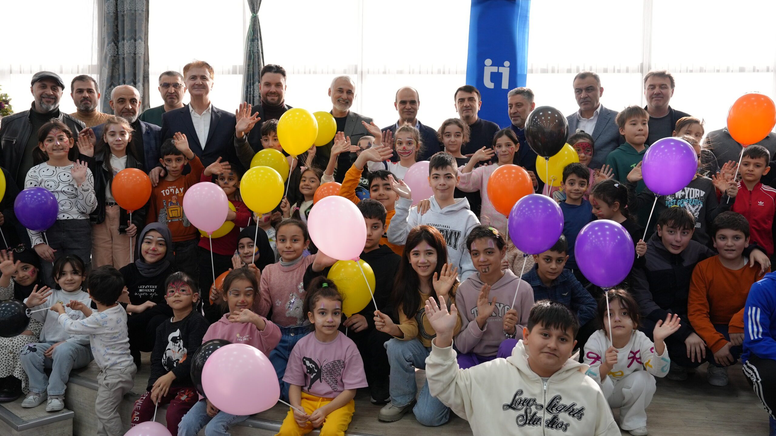 Yetim Aileleri, Çocuk Şenliği’nde Bir Araya Geldi
