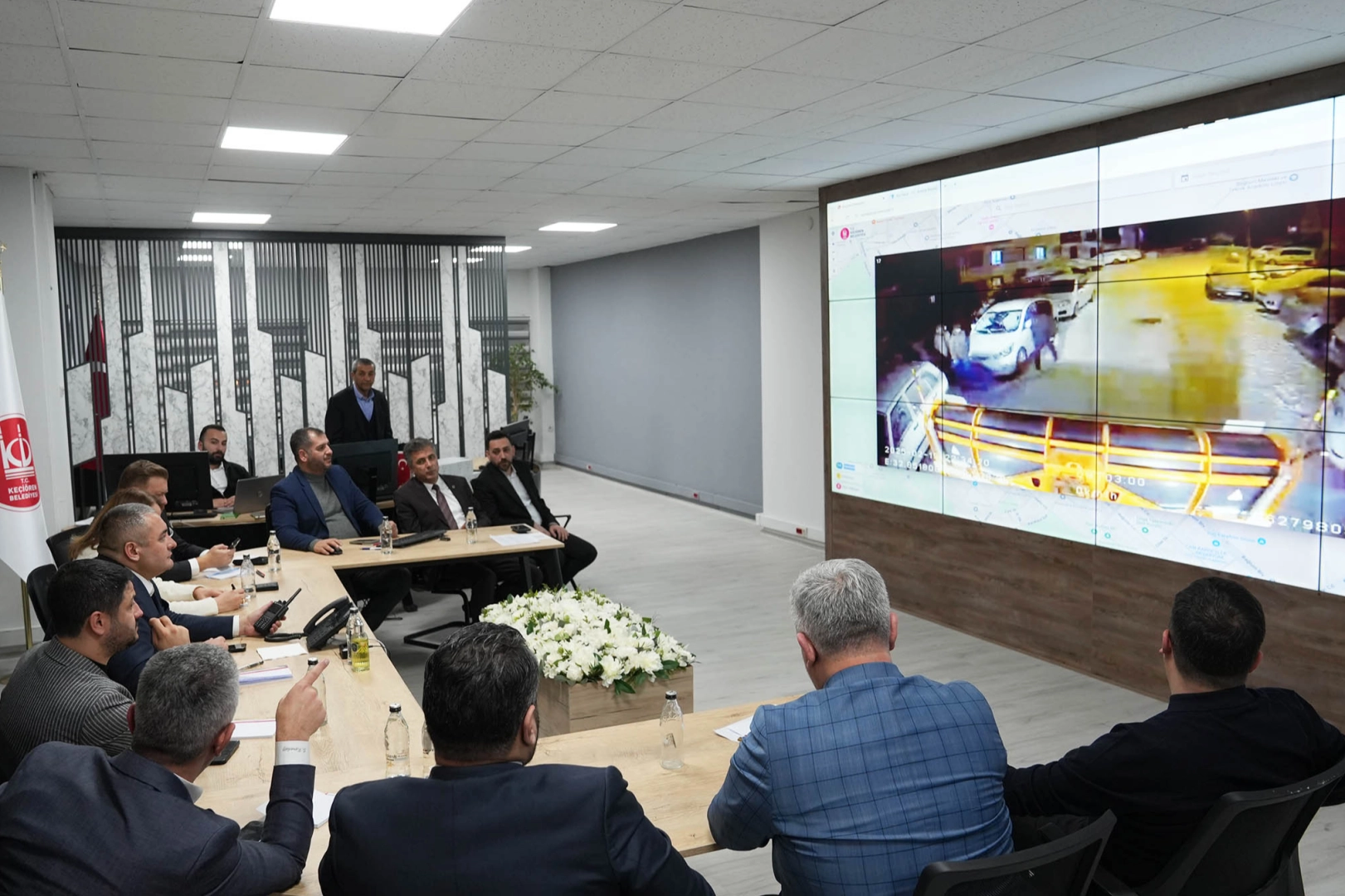 Ankara Keçiören’de karla mücadele koordineli sürdürüldü