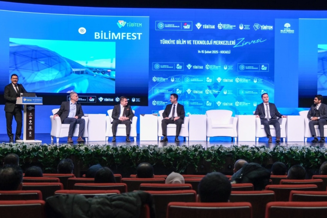 Baraçlı: Bilimi üreten olmalıyız