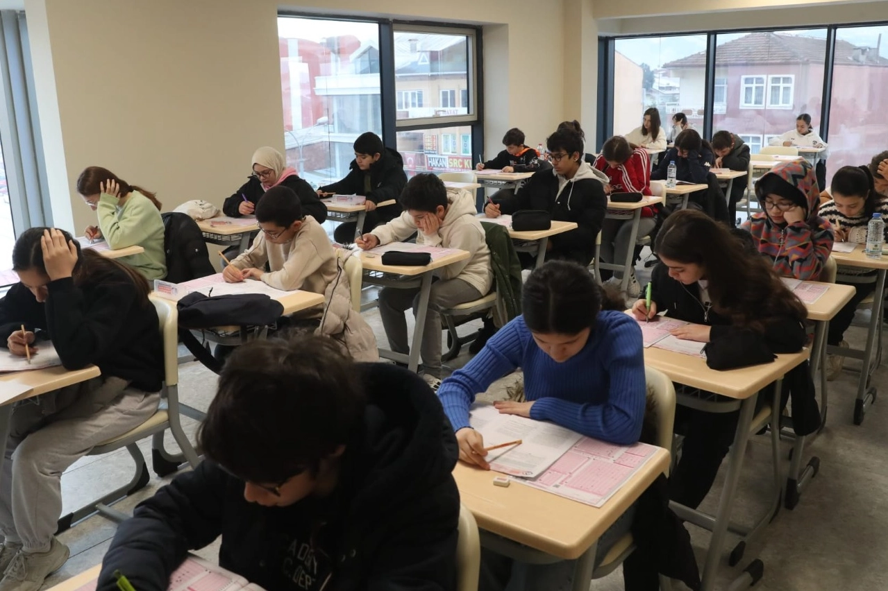 Kocaeli İzmit’te Kurum Kabul Sınavı yapıldı