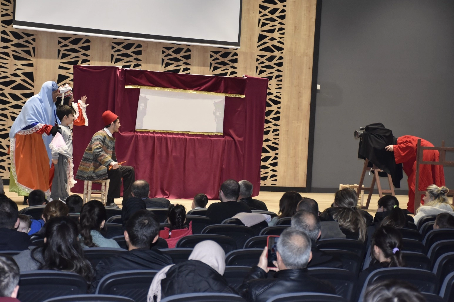 Bursa Karacabeylilerden “Fotoğrafçı” tam not aldı