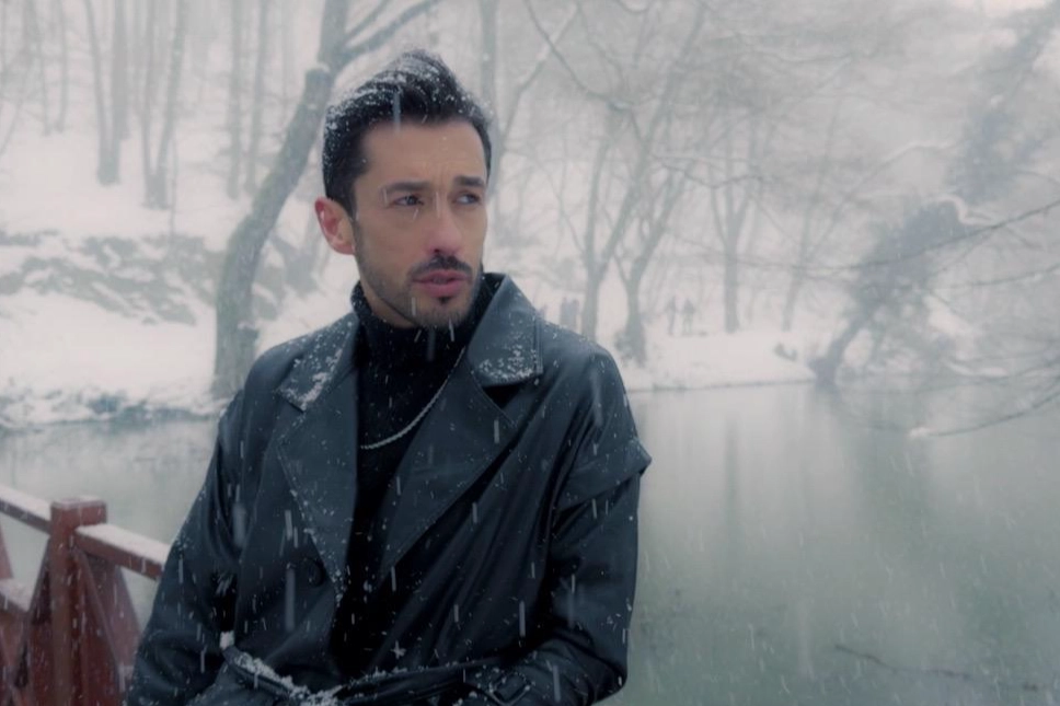 Emrah Akduman’ın yeni klibi “Bilmiyorsun” yayında!