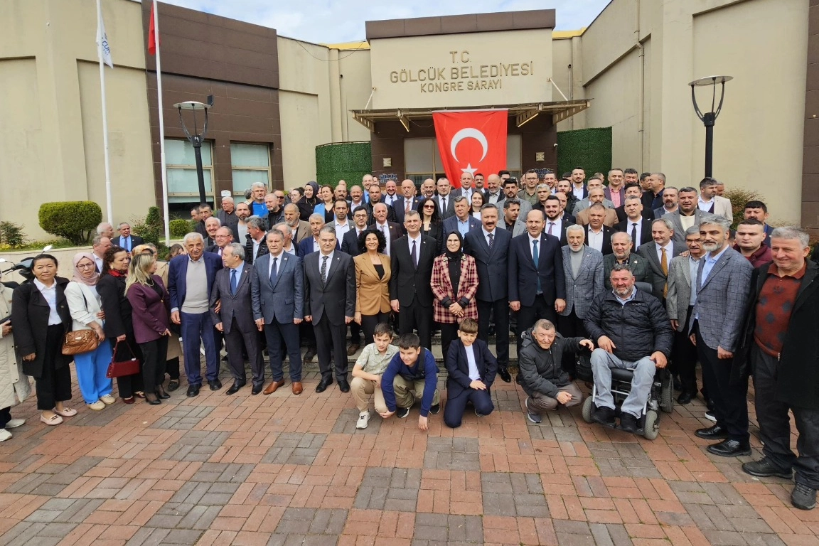 Gölcük’te kent bayramlaşması