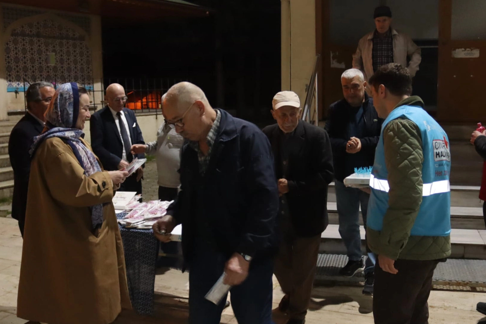 İzmit Belediyesi, Akmeşe Merkez Cami’nde cemaat ile buluştu