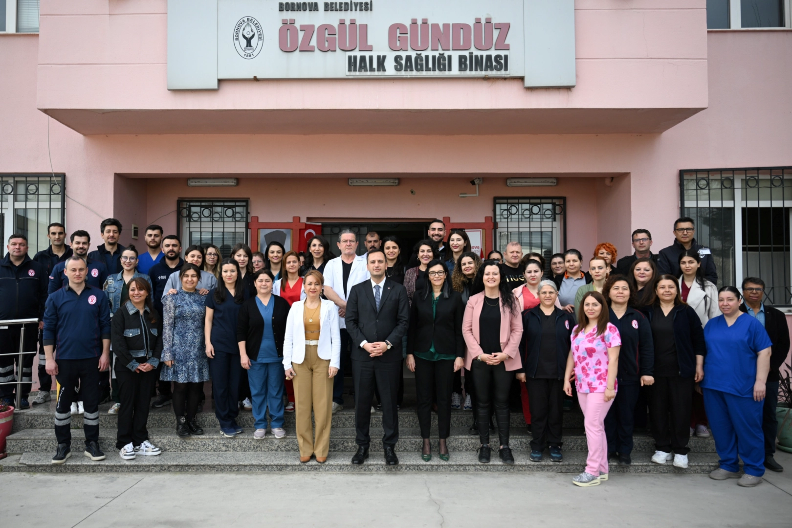 İzmit Bornova’da Başkan Eşki, 14 Mart Tıp Bayramı ziyareti