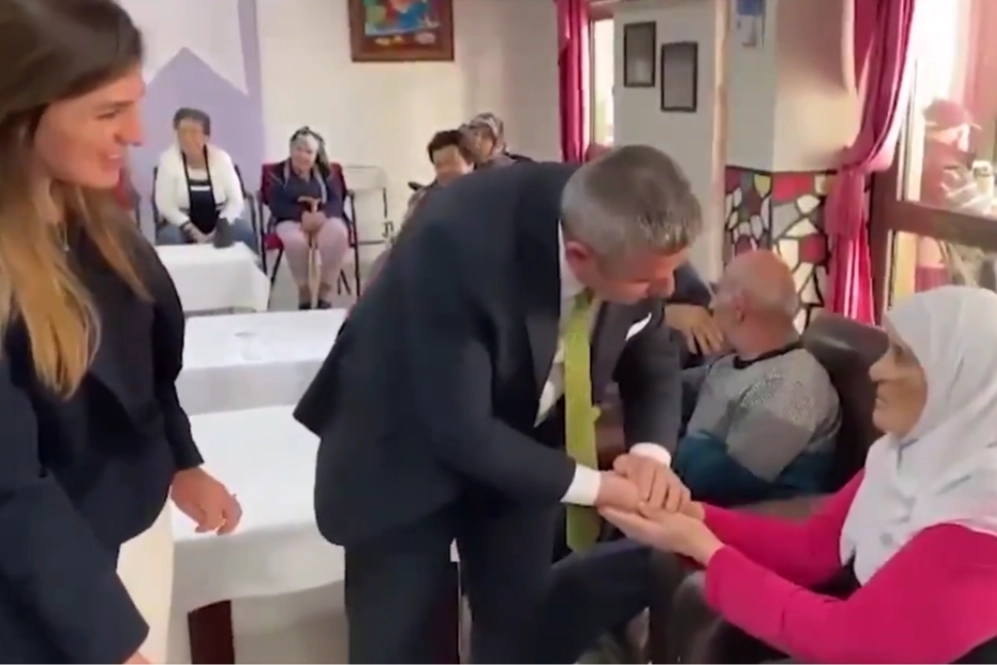 Aile’den ‘Ramazan’da 384 bin hane ziyareti