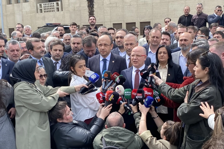 AK Parti Bursa’dan Başkan Bozbey’e suç duyurusu! ‘Kamu zararı’ iddiası Adliye’de