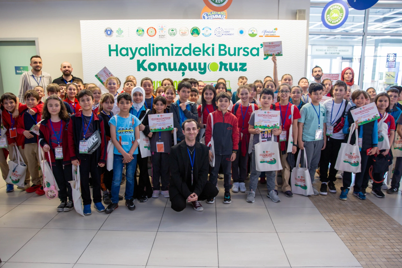 Bursa’da çocuklar hayallerindeki Bursa’yı konuştu