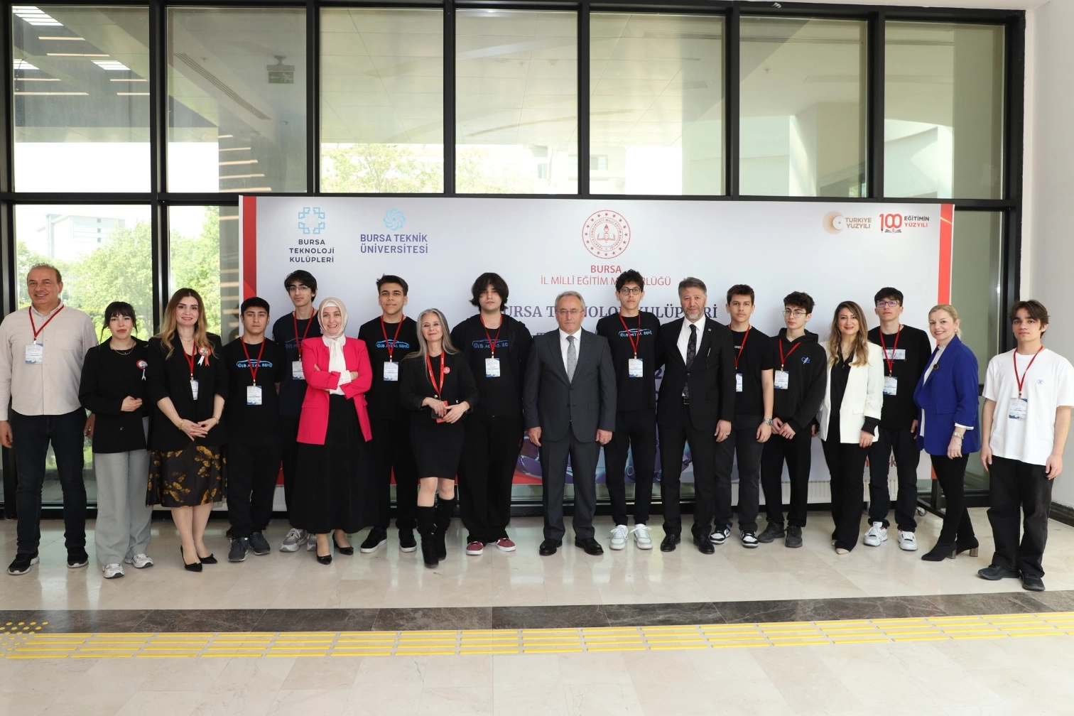 Bursa’da genç teknoloji zihinleri bir araya geldi