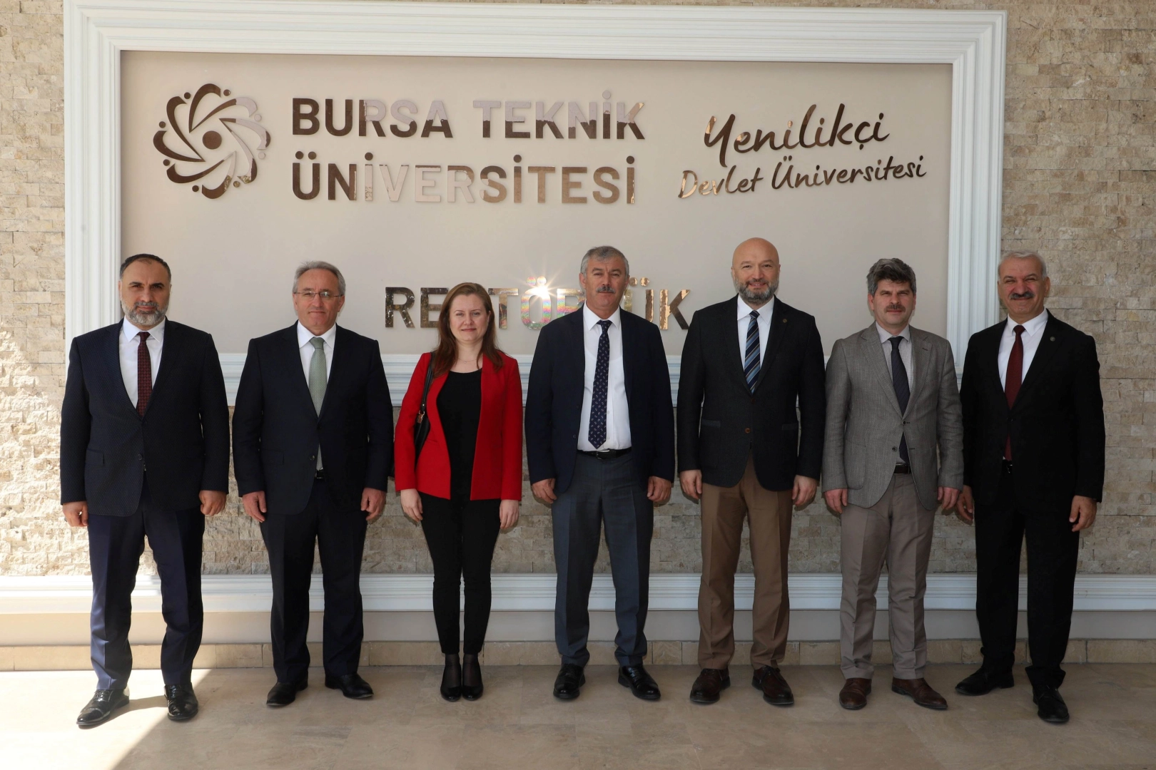 Bursa’da üniversitelilere yurtdışı eğitim sunumu