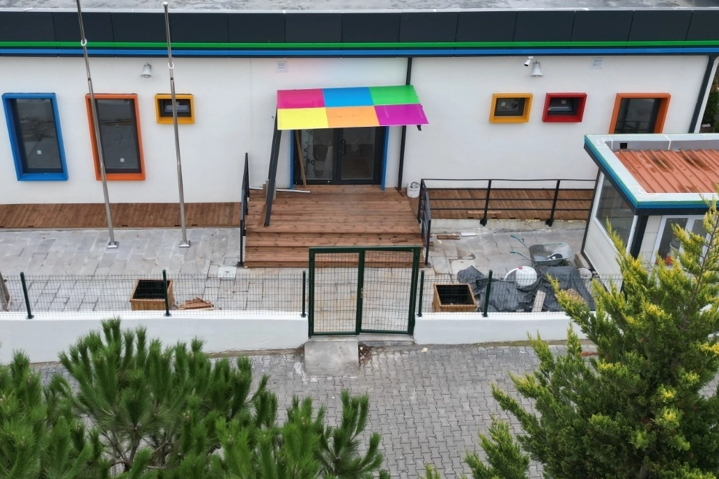 Gülizar Biçer Karaca, İzmit’te Çocuk Evi açılışında