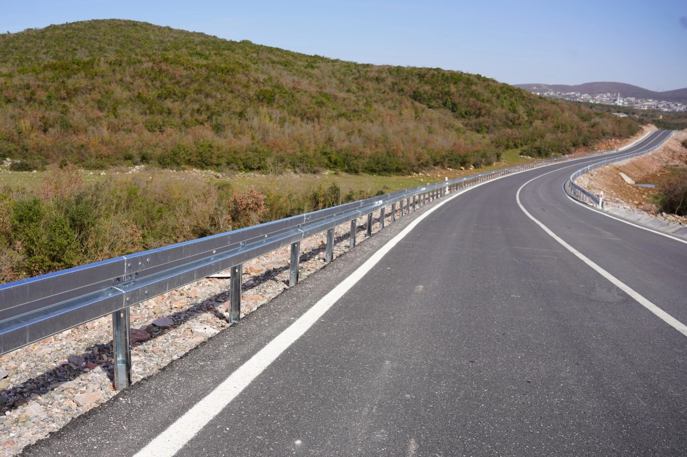 Hereke-Çerkeşli yoluna 3 km’lik otokorkuluk