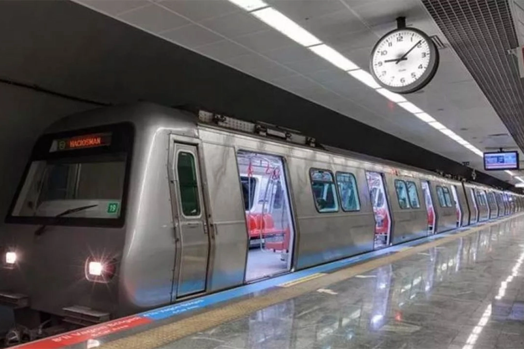 İstanbul’da metro seferleri durdu
