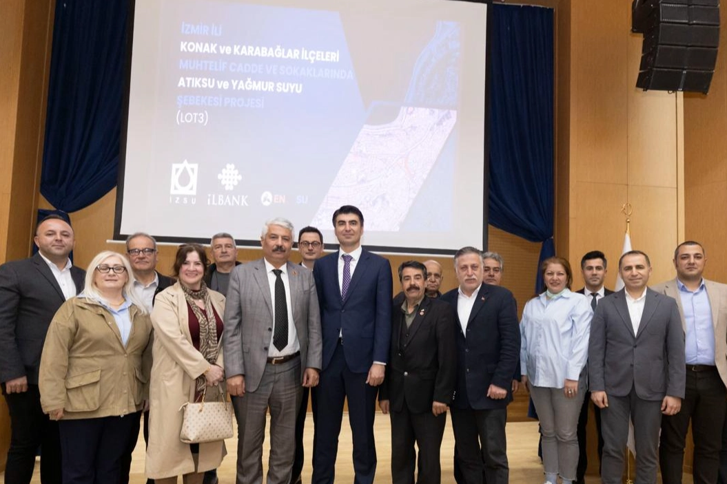 İzmir’de Konak ve Karabağlar’da hayata geçireceği  projeler halka tanıtıldı