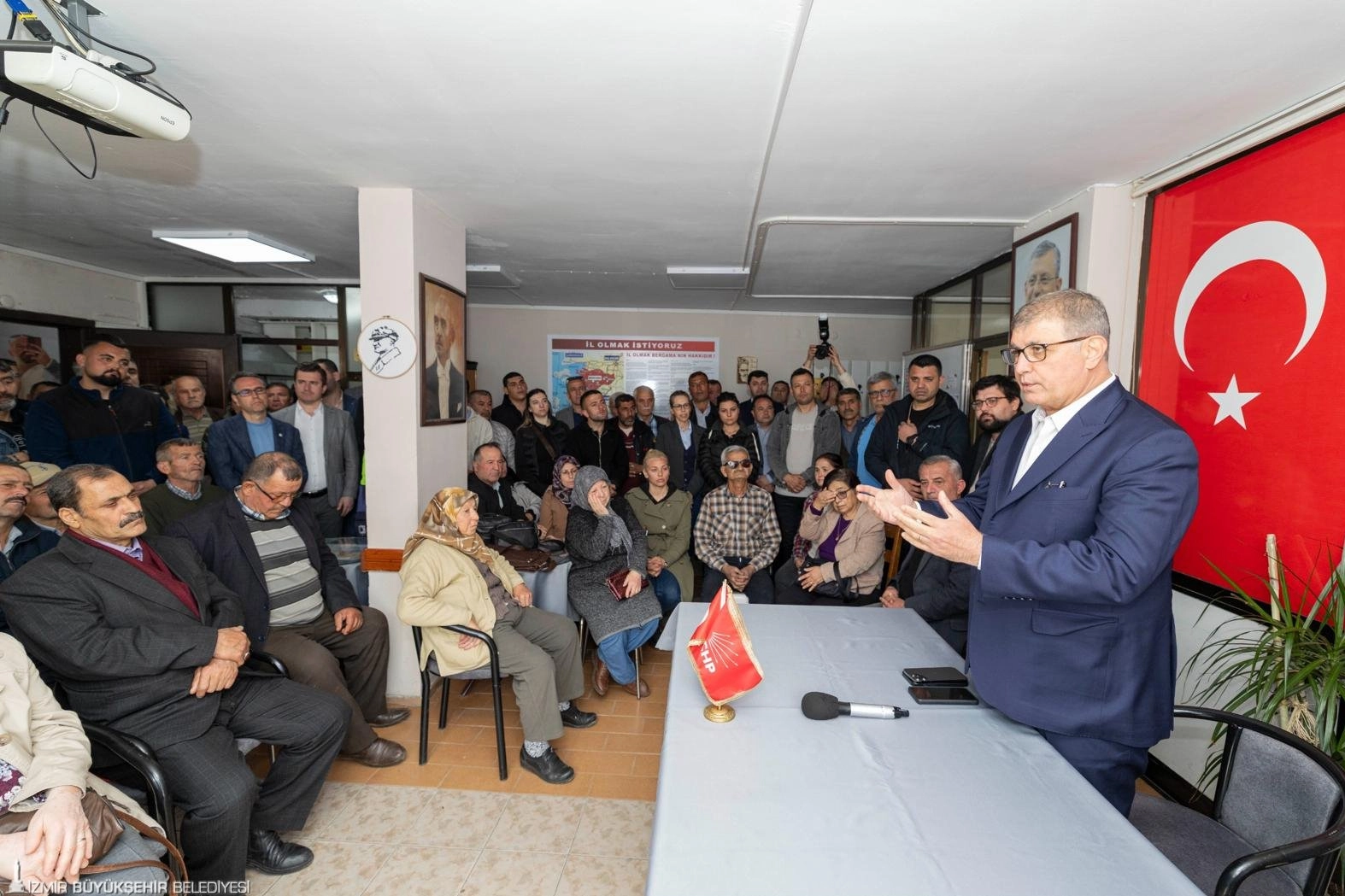 İzmir’de Bergama’nın gelecek vizyonu masaya yatırıldı