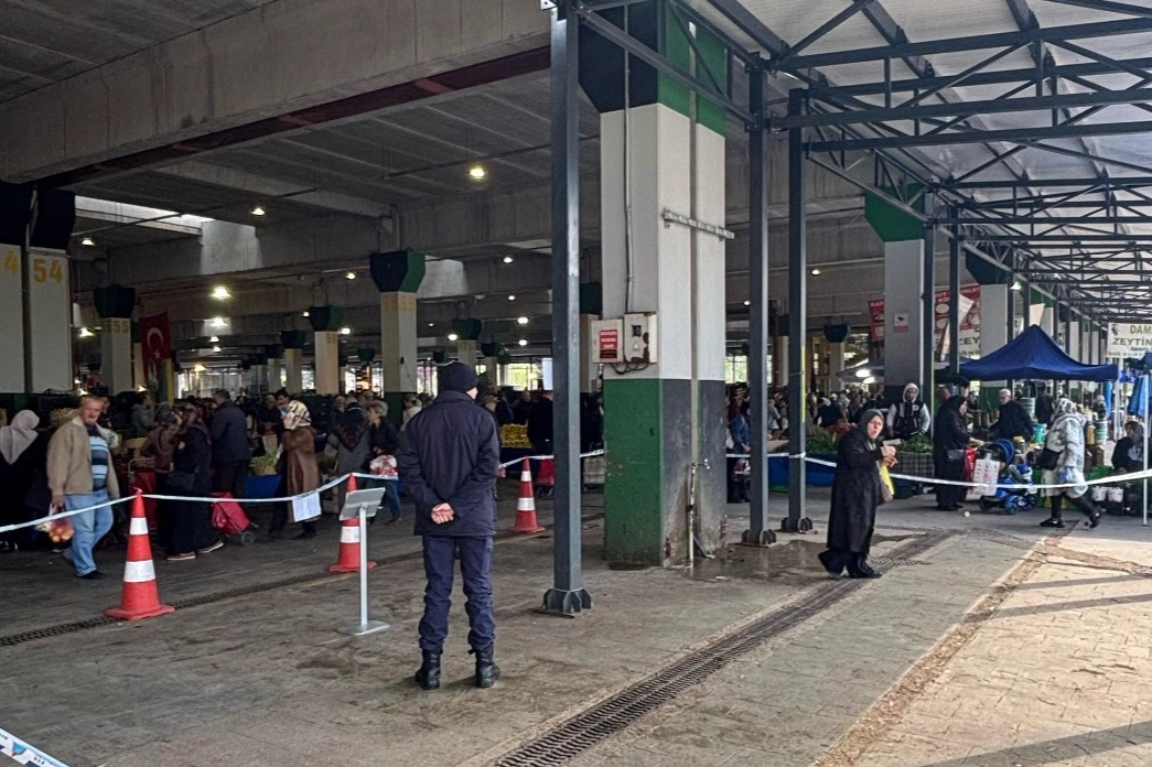 İzmit’te pazarcı kavgasına ceza: 1 hafta tezgah yasağı