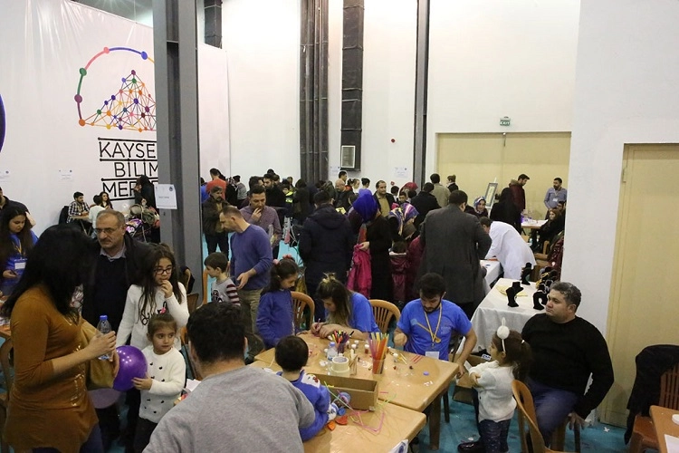 Kayseri Büyükşehir’den bilim hamlesi