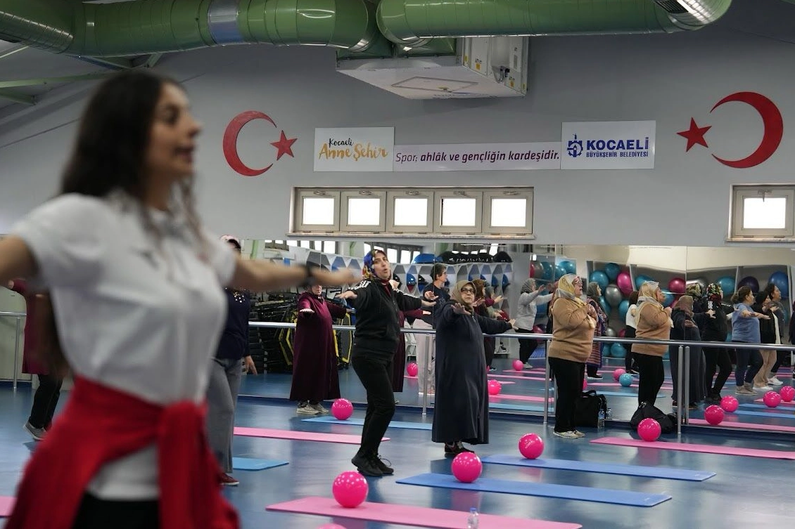 Kocaeli’de 1 yılda 13 bin 700 kg’lık kilo kaybı sağlandı