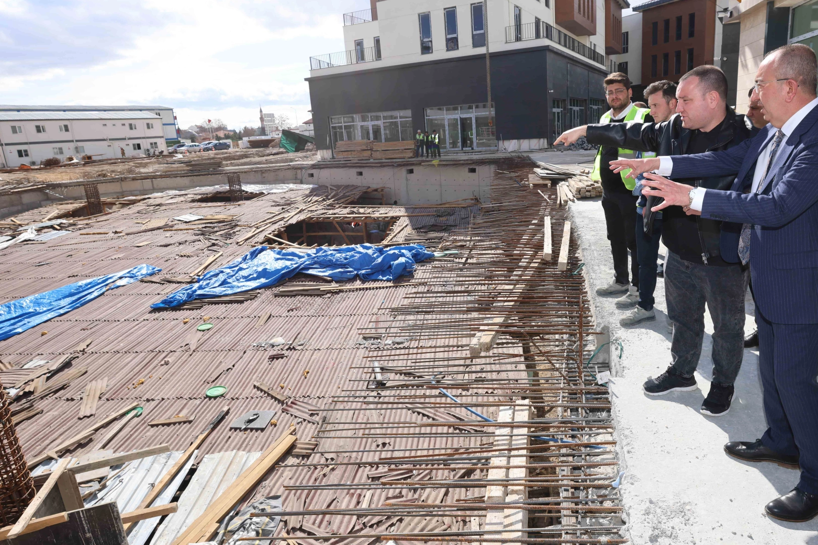 Konya’da Başkan Kavuş Suriçi çalışmalarını yerinde inceledi