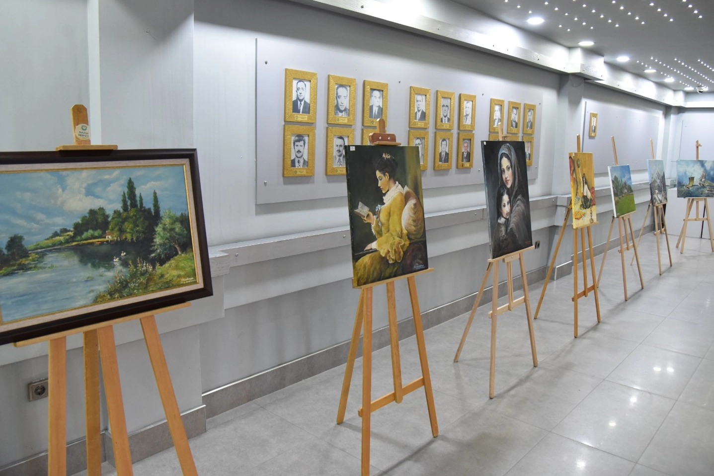 Manisa’da ‘Hayat ve Doğa’ sanatseverlerle buluştu