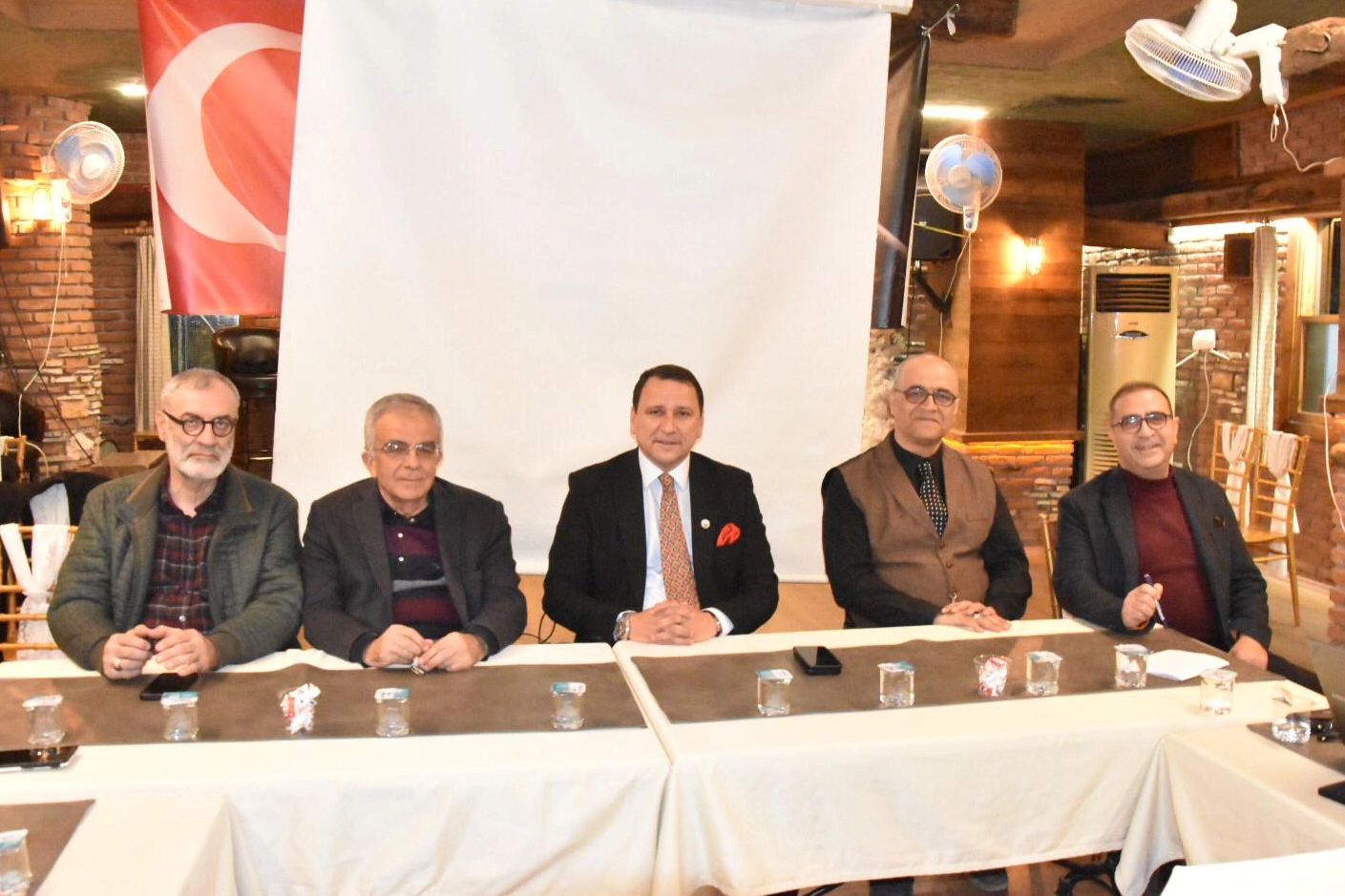 Manisa Dostlar Meclisi’nden ‘Cevdet Çelebi’ talebi