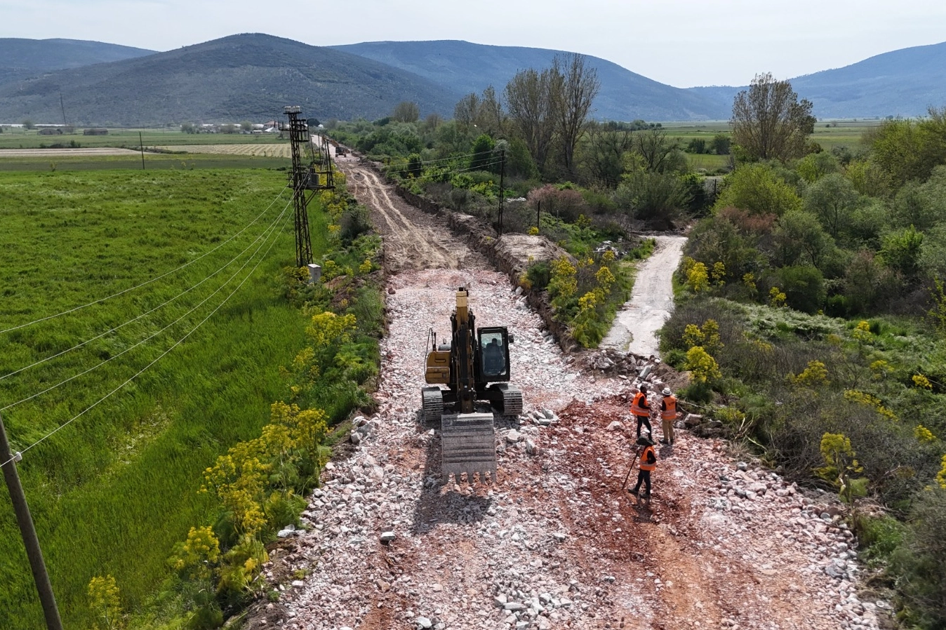 Muğla Milas kırsalında 80 milyon TL’lik yol yatırımı