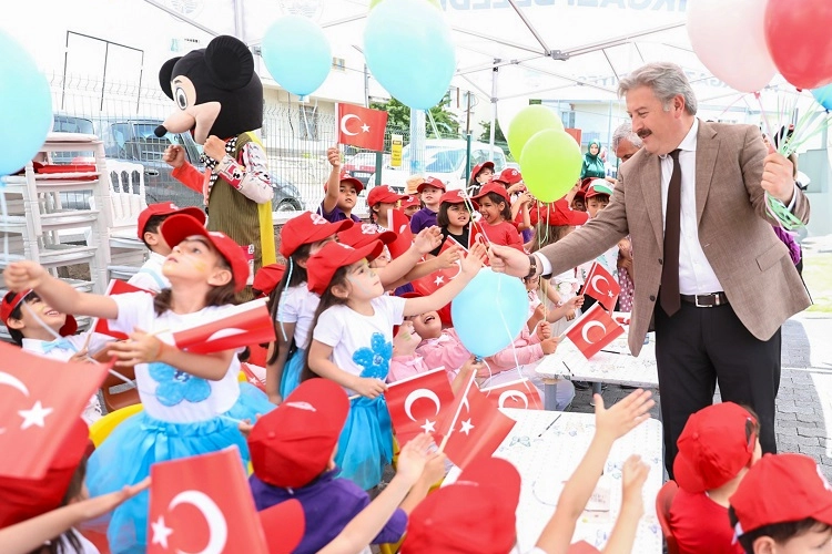 Mustafa Palancıoğlu’ndan 23 Nisan kutlaması