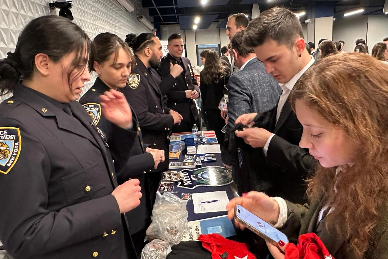 New York’ta Türk öğrencilerden kariyer fuarı