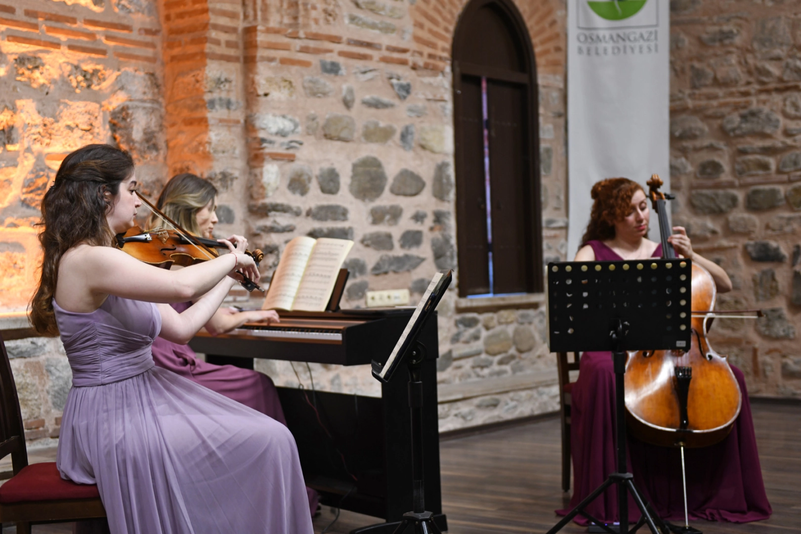 Terra Trio Bursa Osmangazi’de sahne aldı