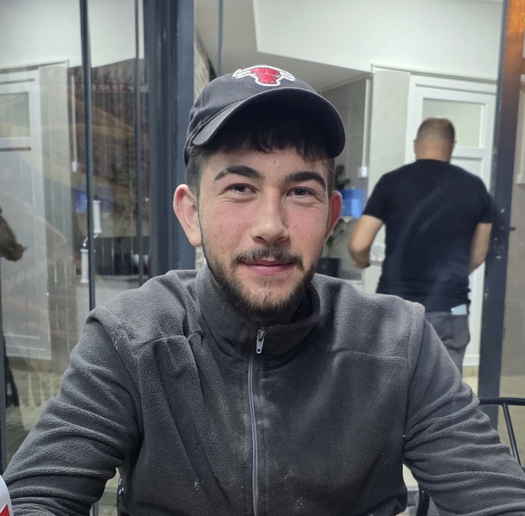 İsim Benzerliği Felaketi: Çivril’deki Motosiklet Kazasında Hayatını Kaybeden Ahmet Şahan’ın Haberi, Aynı İsimli Başka Bir Ahmet’e Acı Dolu Saatler Yaşattı