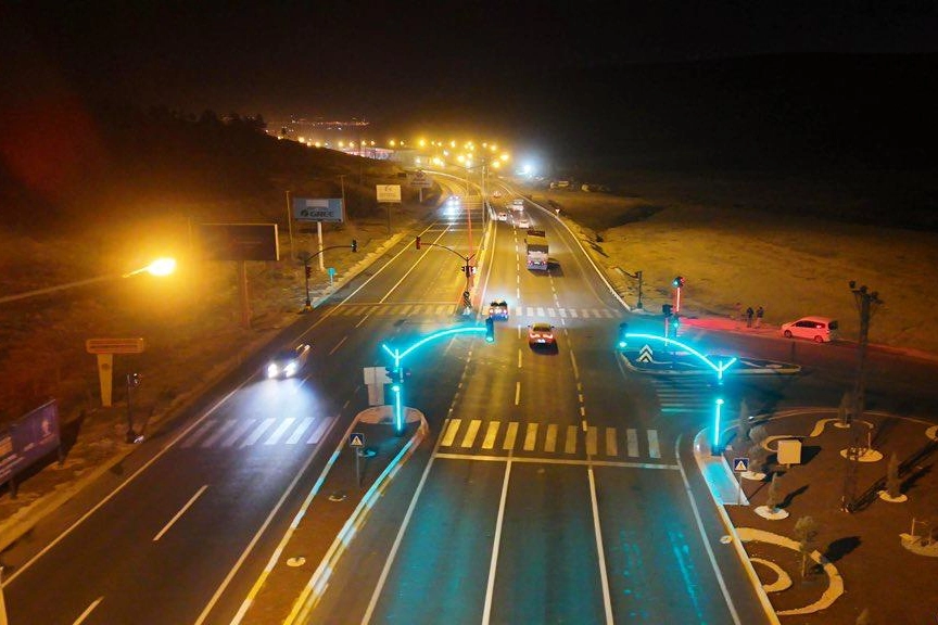 AK Parti Mardin’den Büyükşehir’e destek