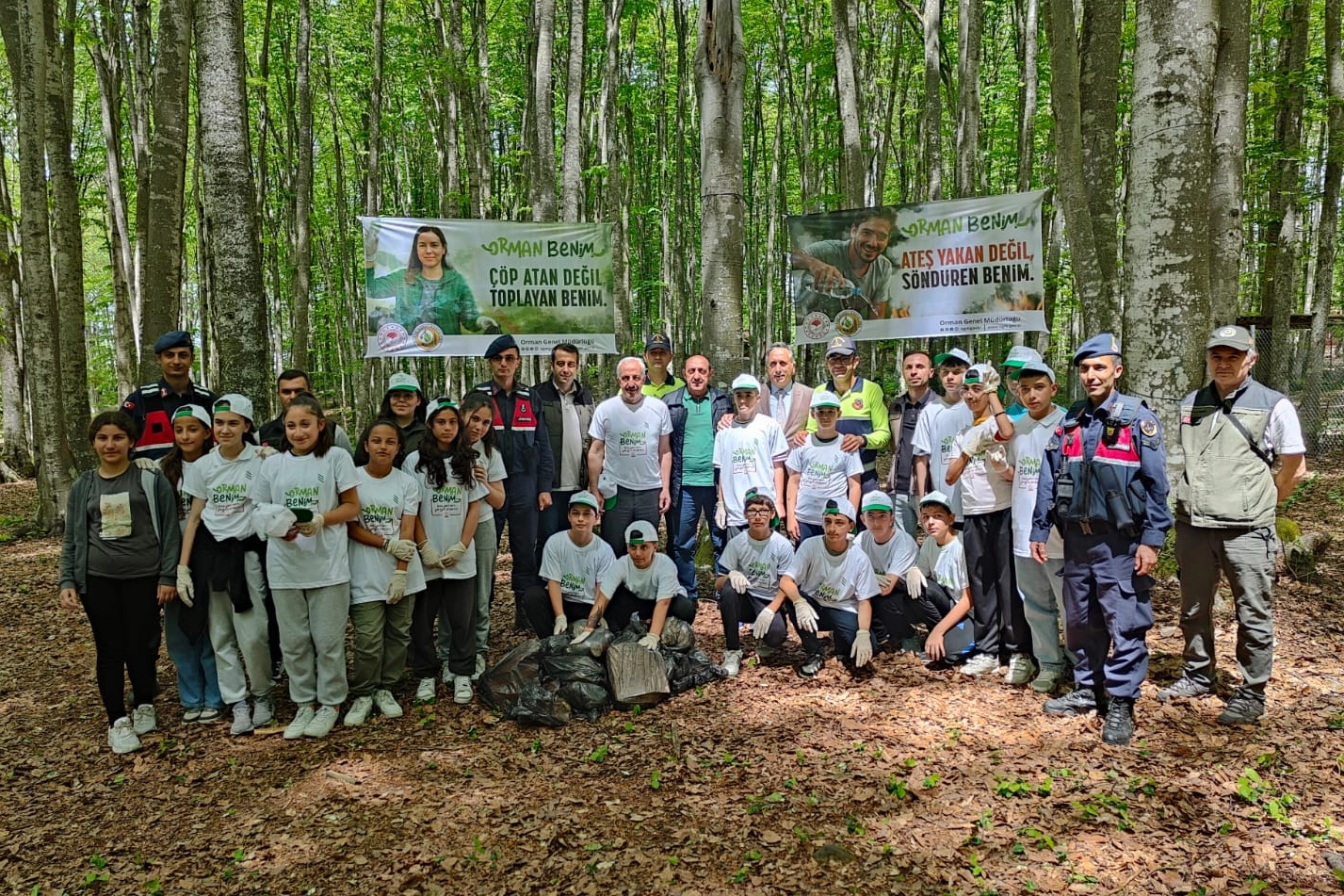 Gölcüklü miniklerden ‘ormanlar benim’ bilinci