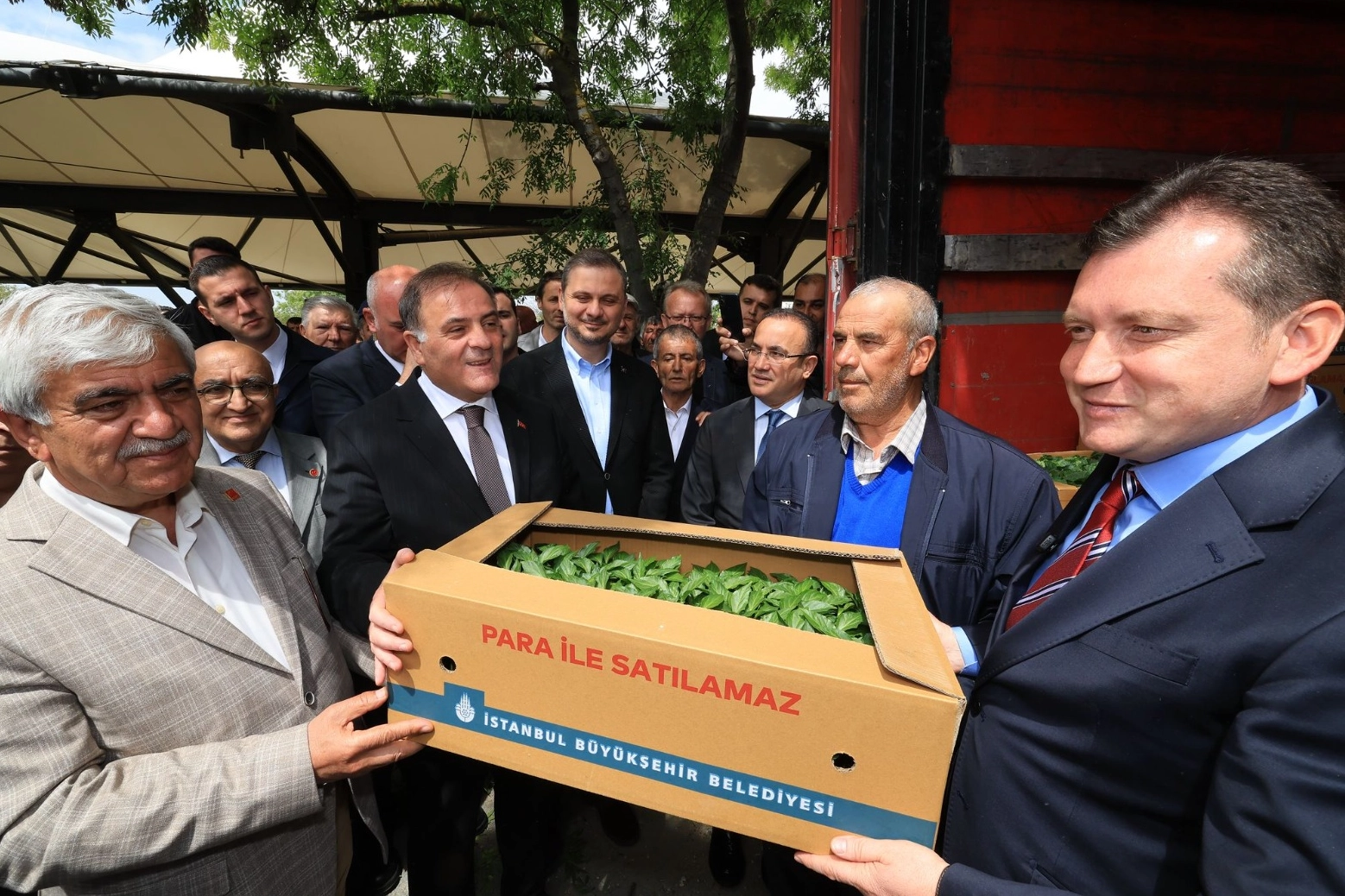 İstanbullu çiftçilere karşılıksız destekler sürüyor