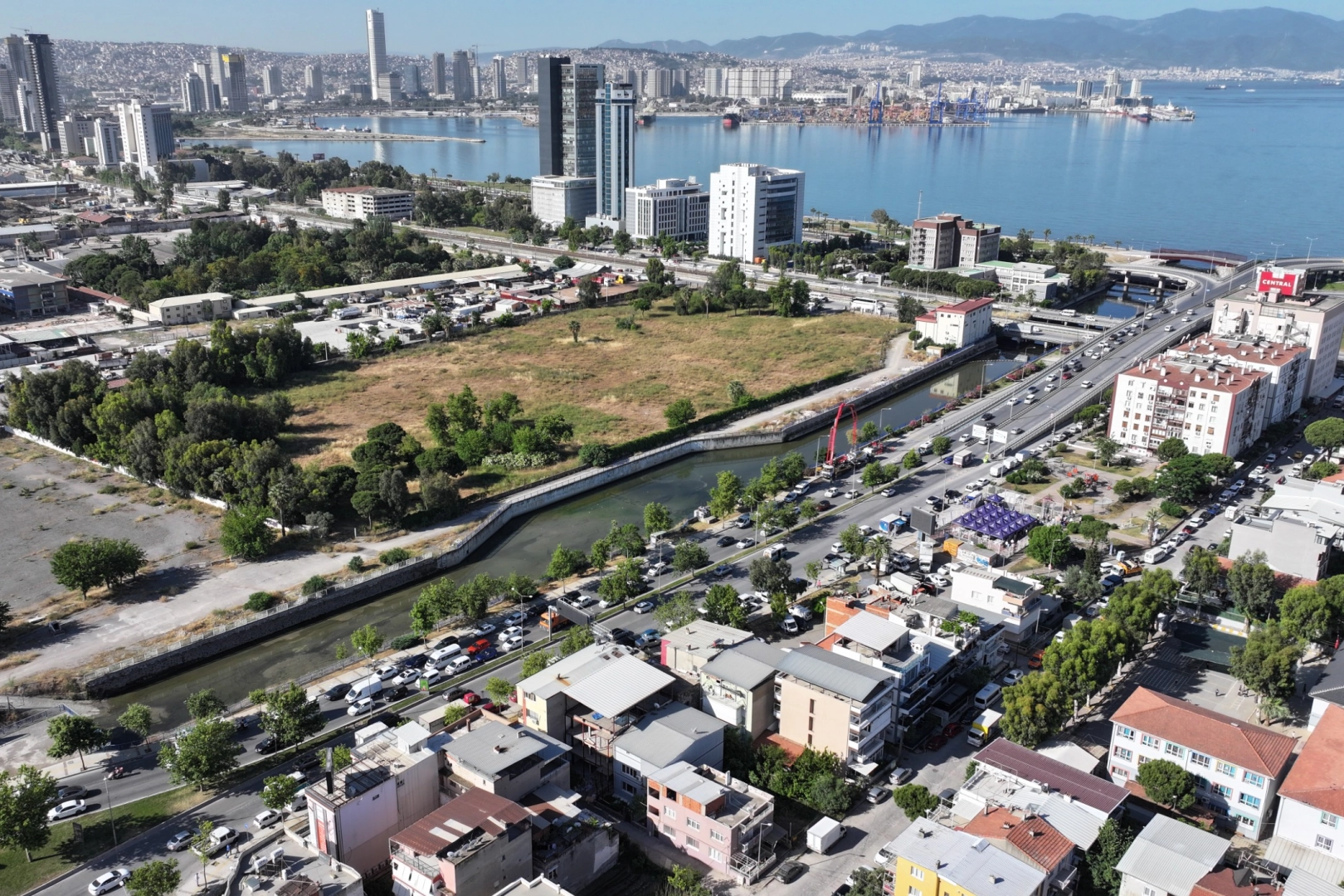 İZSU’dan Bayraklı’ya 80 milyon TL’lik yağmur suyu yatırımı