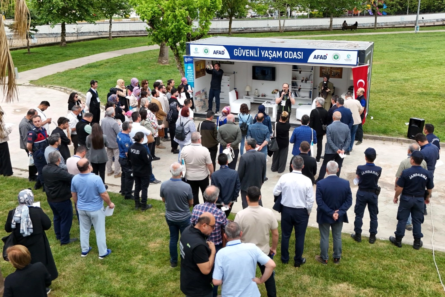 Kocaeli Büyükşehir’den Kandıra’da afet eğitim farkındalığı