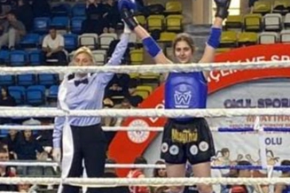 Kocaeli Gölcük’ten bir Türkiye şampiyonu daha çıktı