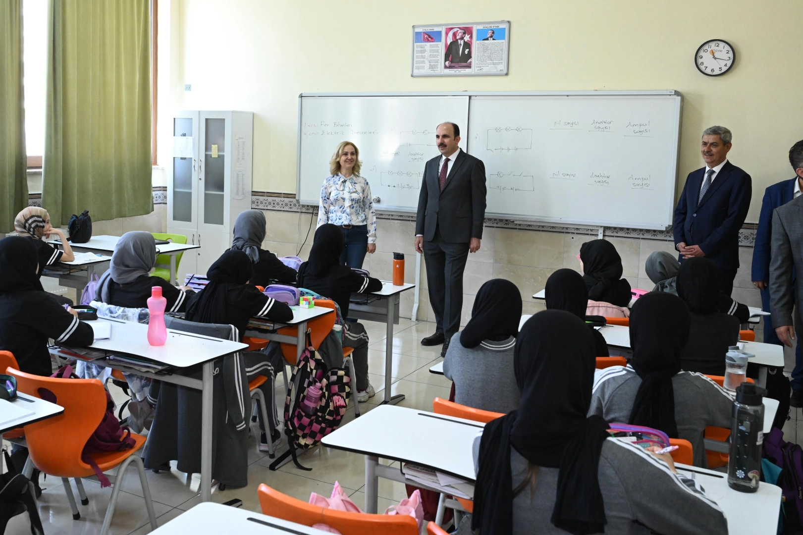 Konya’da Başkan Altay öğrencilerle buluştu