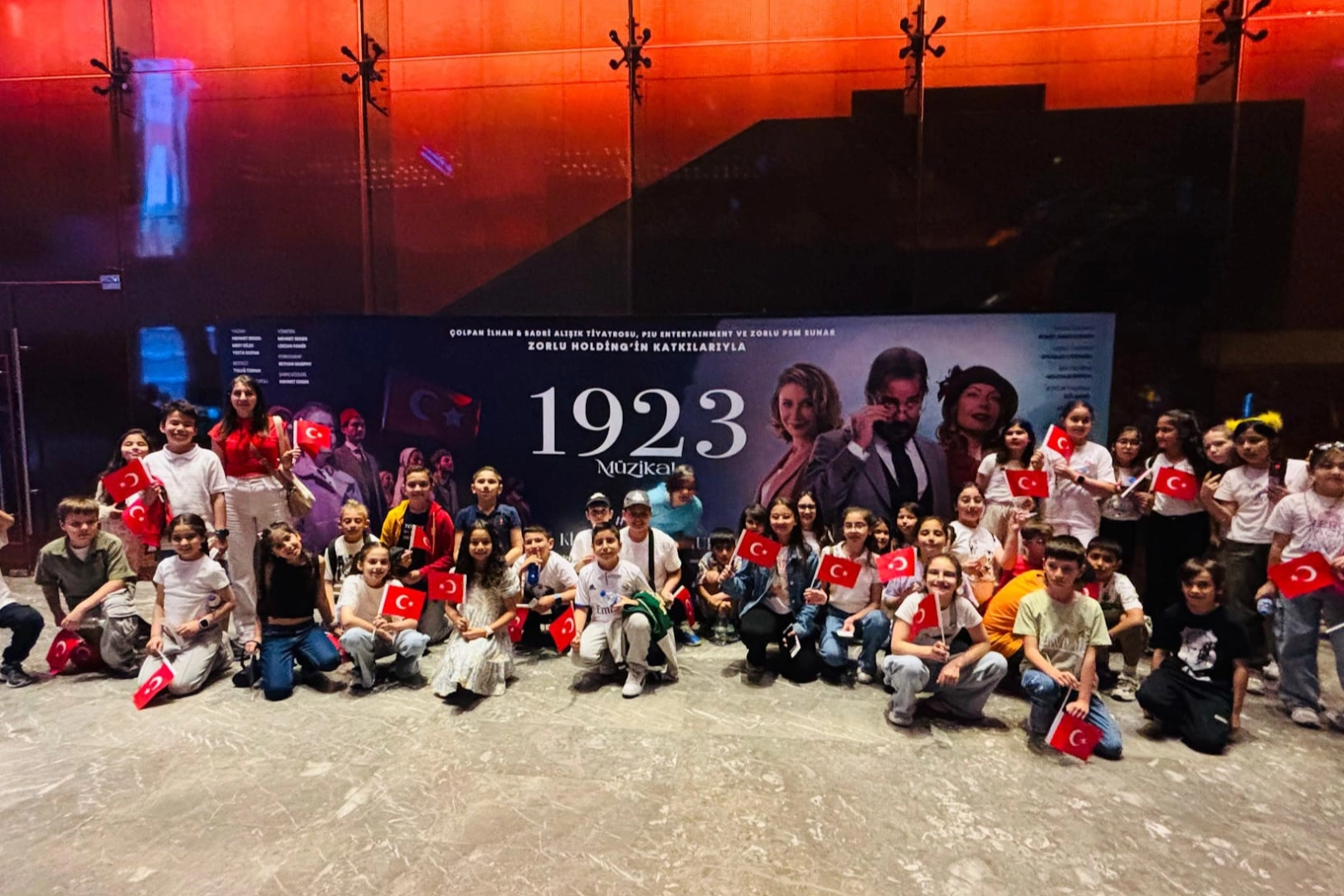 Manisalı çocuklar İstanbul’da unutulmaz deneyim yaşadı