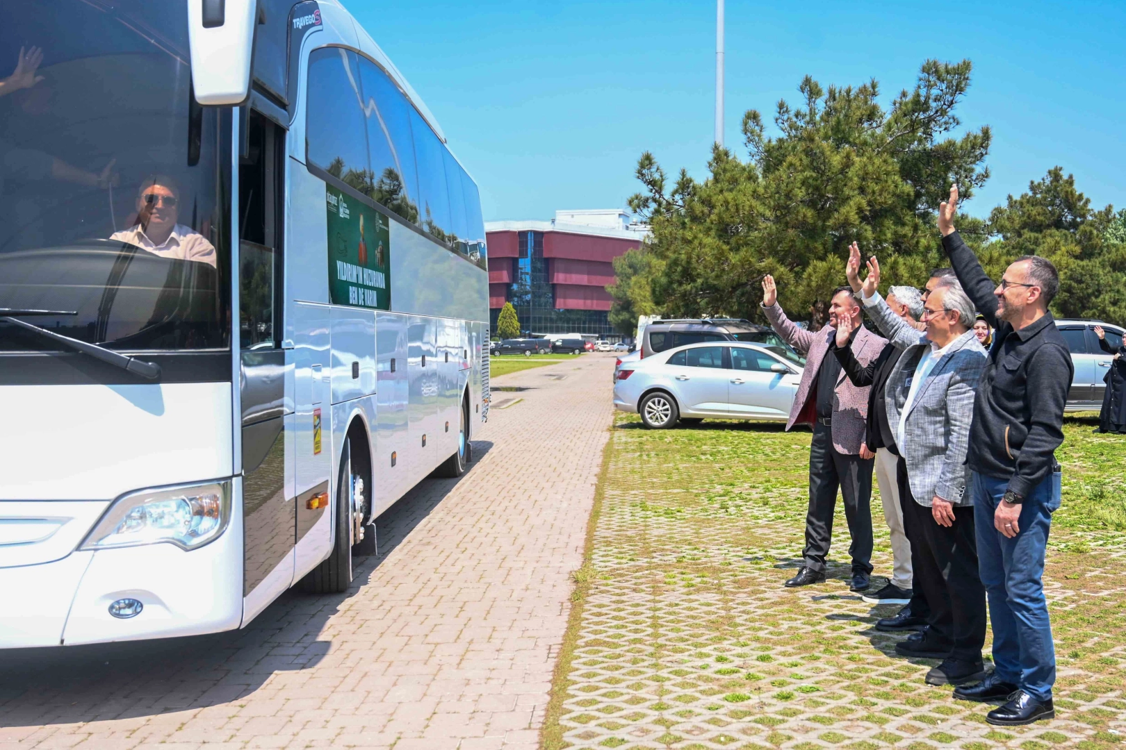 “Maziden Atiye” yolculuk da sıra erkek öğrencilerde