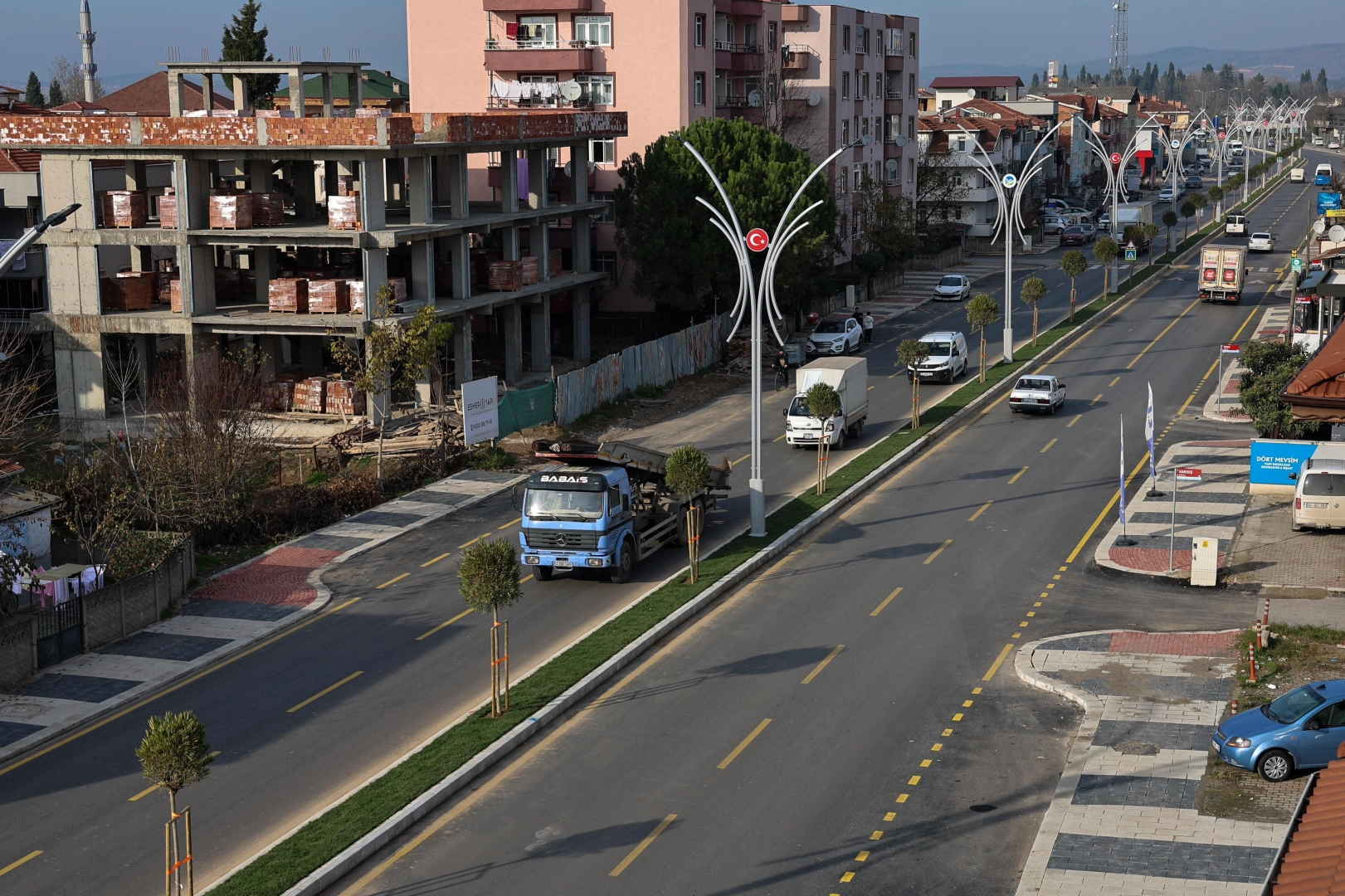 Sakarya Büyükşehir’den şehrin dört bir yanına ‘yeşil’ dokunuş!