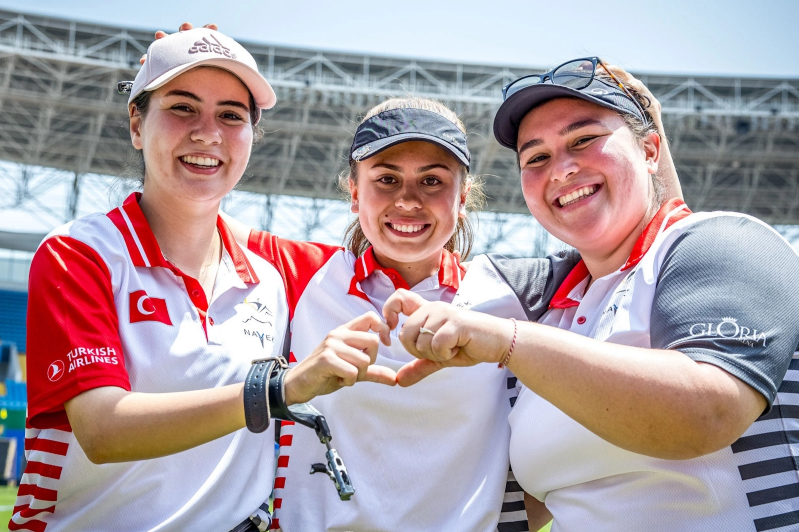 Şanghay’da Makaralı Yay Kadın Takımı gururlandırdı