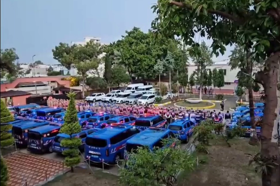 12 ilde dev operasyon! 3,2 milyar TL’lik dolandırıcılık şebekesine darbe!