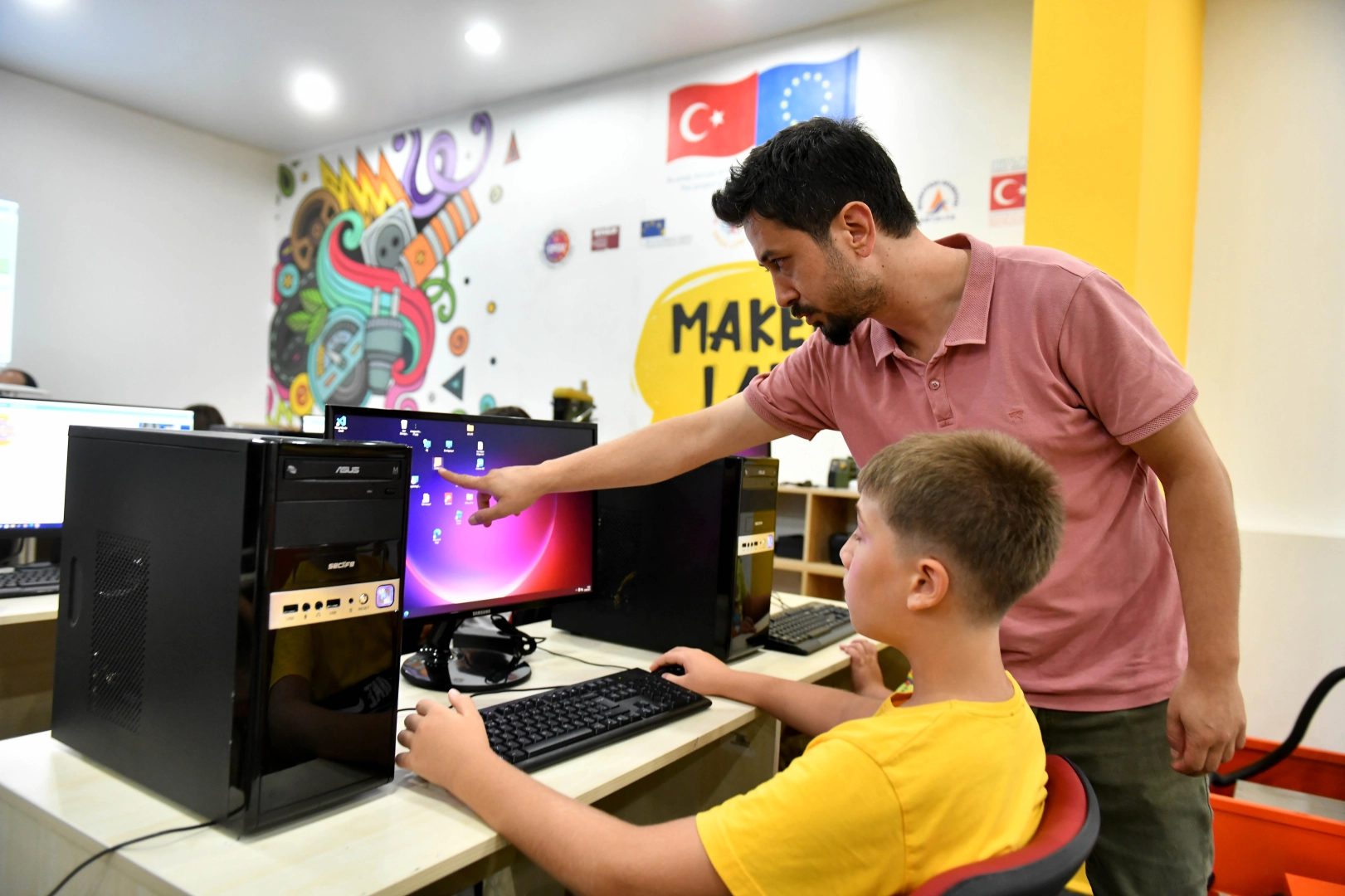 Antalya’da çocuklara geleceği kodlayan eğitim